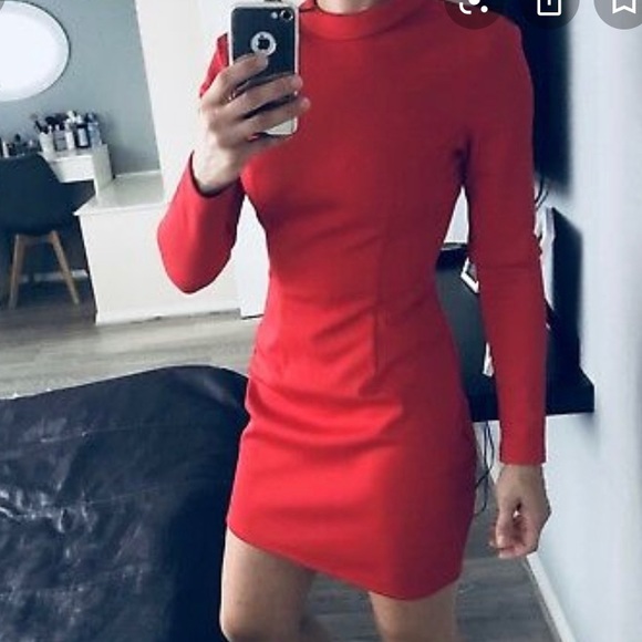 Nicki Minaj x H&M Red Dress - Size Medium - NEW - Picture 2 of 2